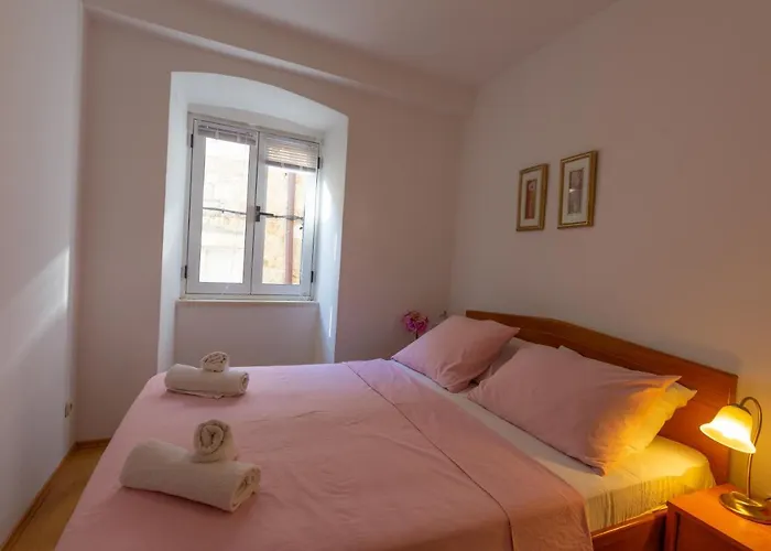 Old Town House Katarina *