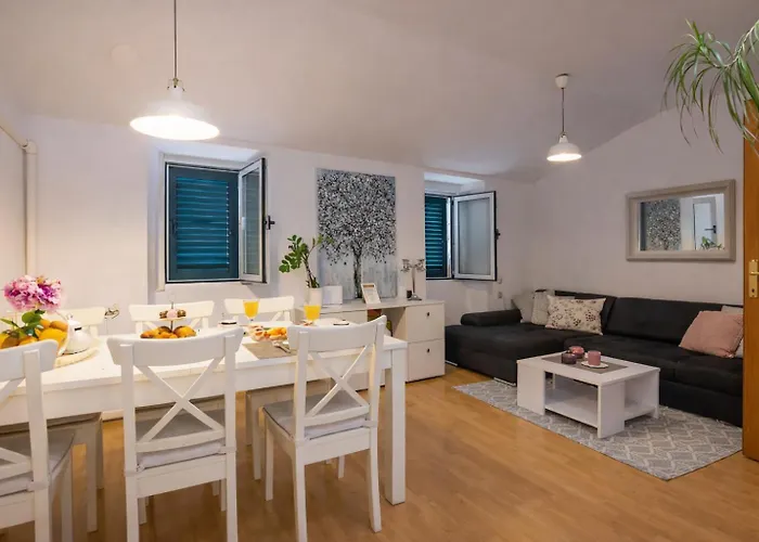 公寓 Old Town House Katarina *