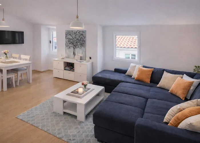 Old Town House Katarina 公寓