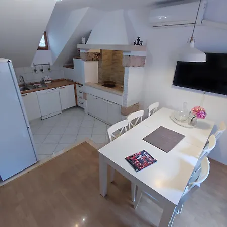 Apartment Katarina Old Town